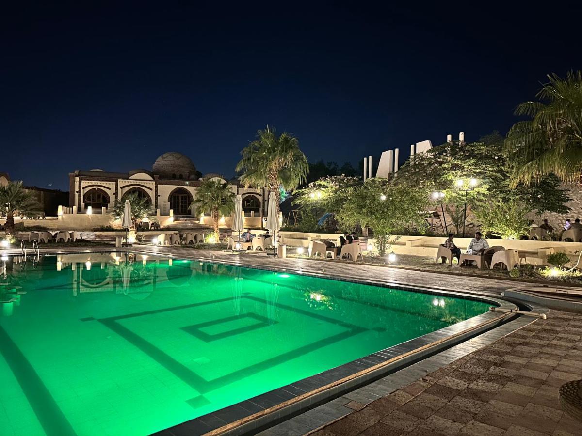Elphardous Oasis Hotel Luxor Exteriör bild